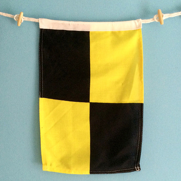 1000 Flags Nautical Signal Flag - Letter L Lima, Fully Sewn 21x18 Inches