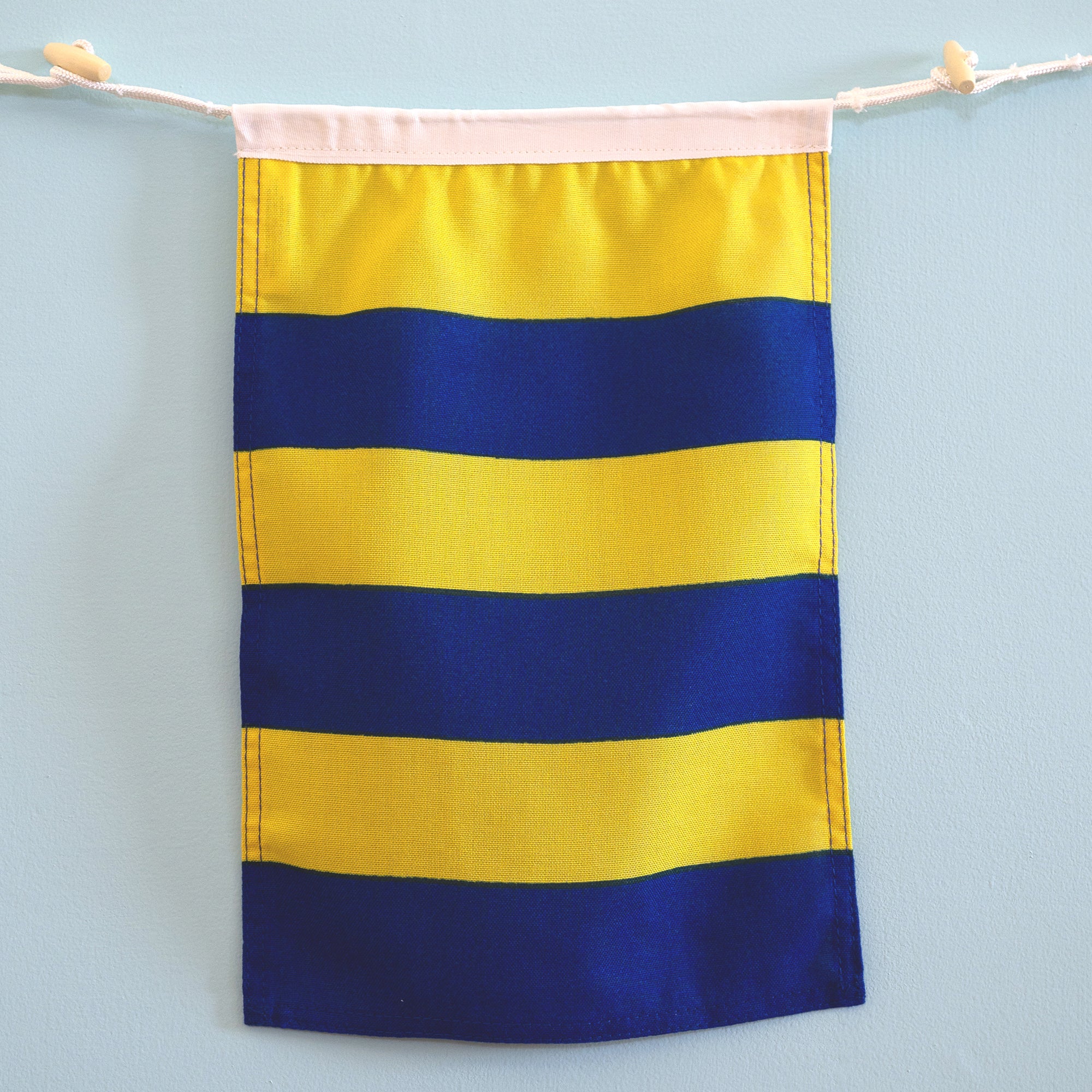 G (Golf) Nautical Signal Flag – Traditional Maritime Code Flag