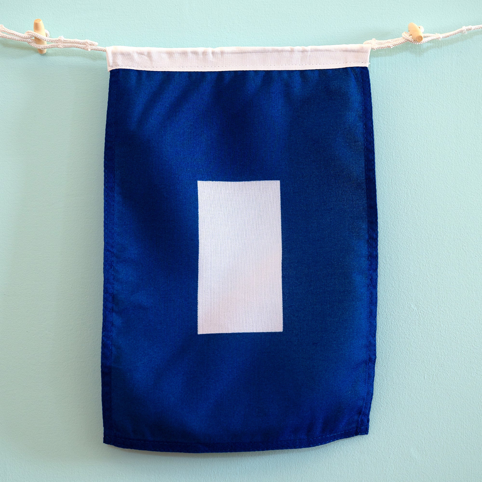 P (Papa) Nautical Signal Flag – Traditional Maritime Code Flag